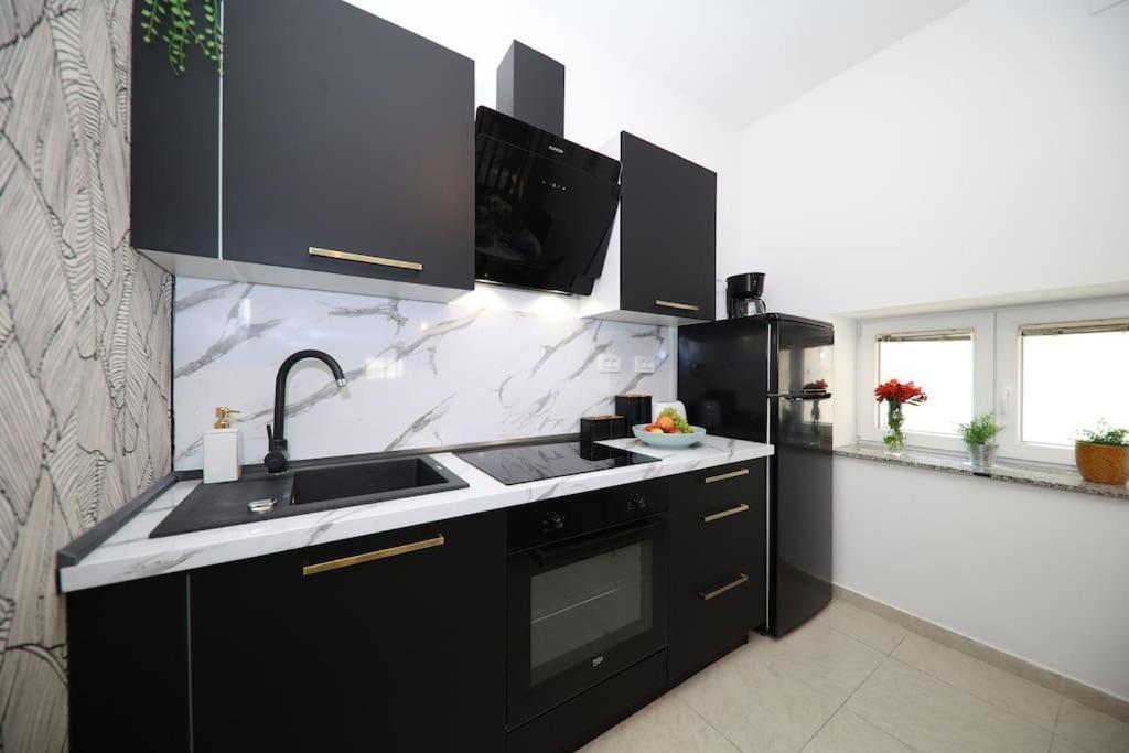 “Minipalais” Apartment In The Heart Of Zadar Zewnętrze zdjęcie
